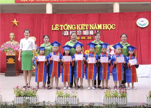 Trường MN Hoa Sen tổ chức Lễ tổng kết năm học 2018 - 2019 và Liên hoan Tết thiếu nhi 1/6 cho học sinh toàn trường